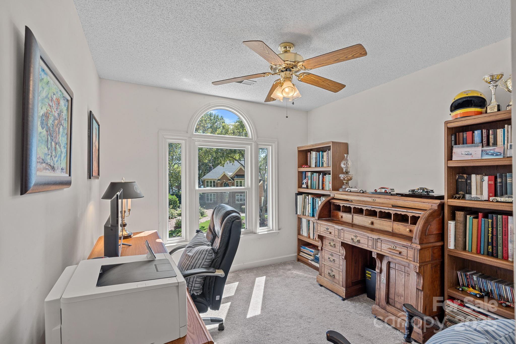 132 Bridgeport Drive