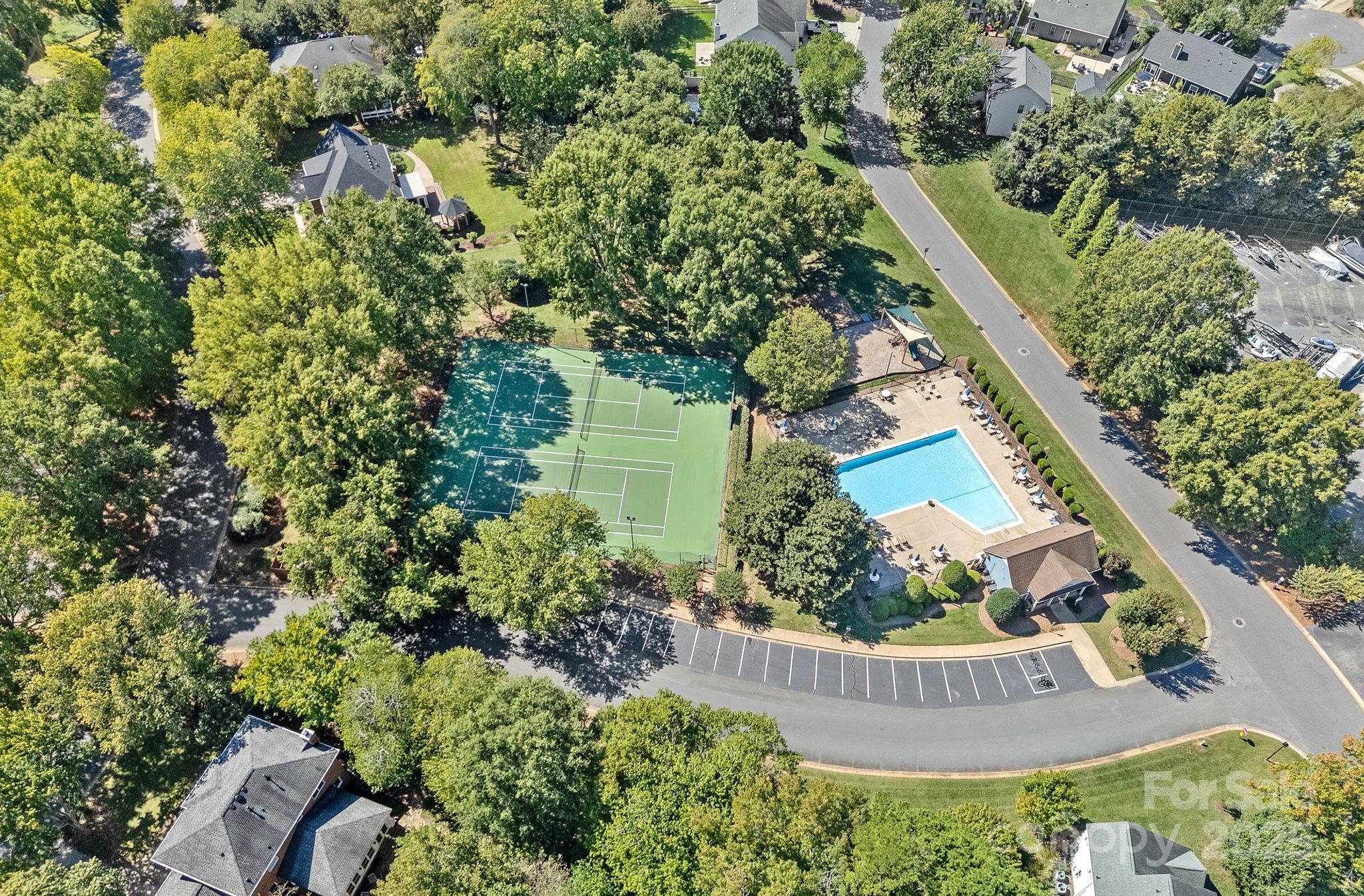 132 Bridgeport Drive