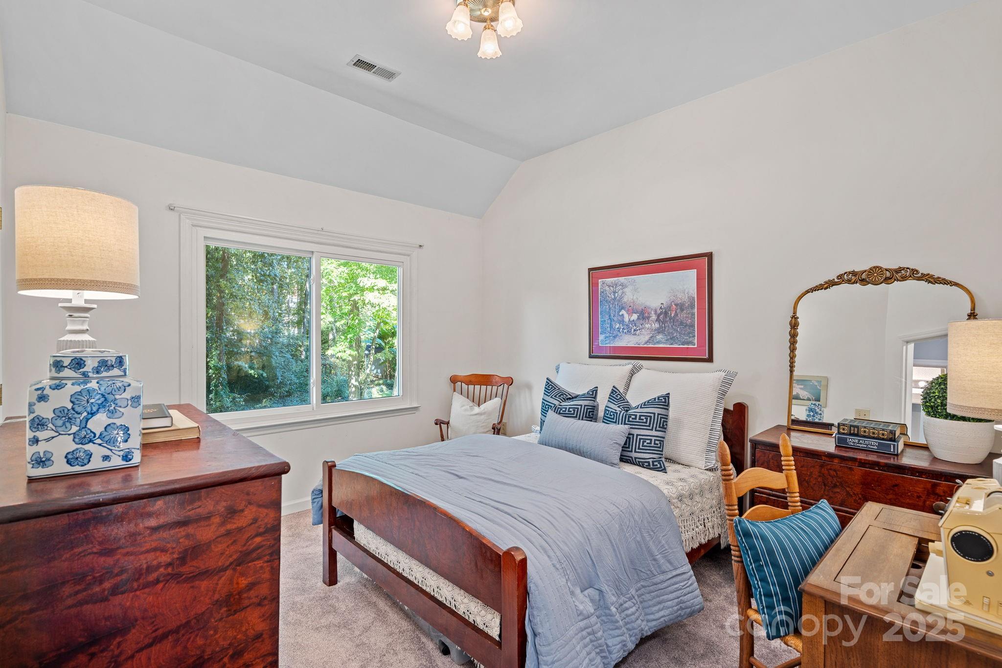 132 Bridgeport Drive