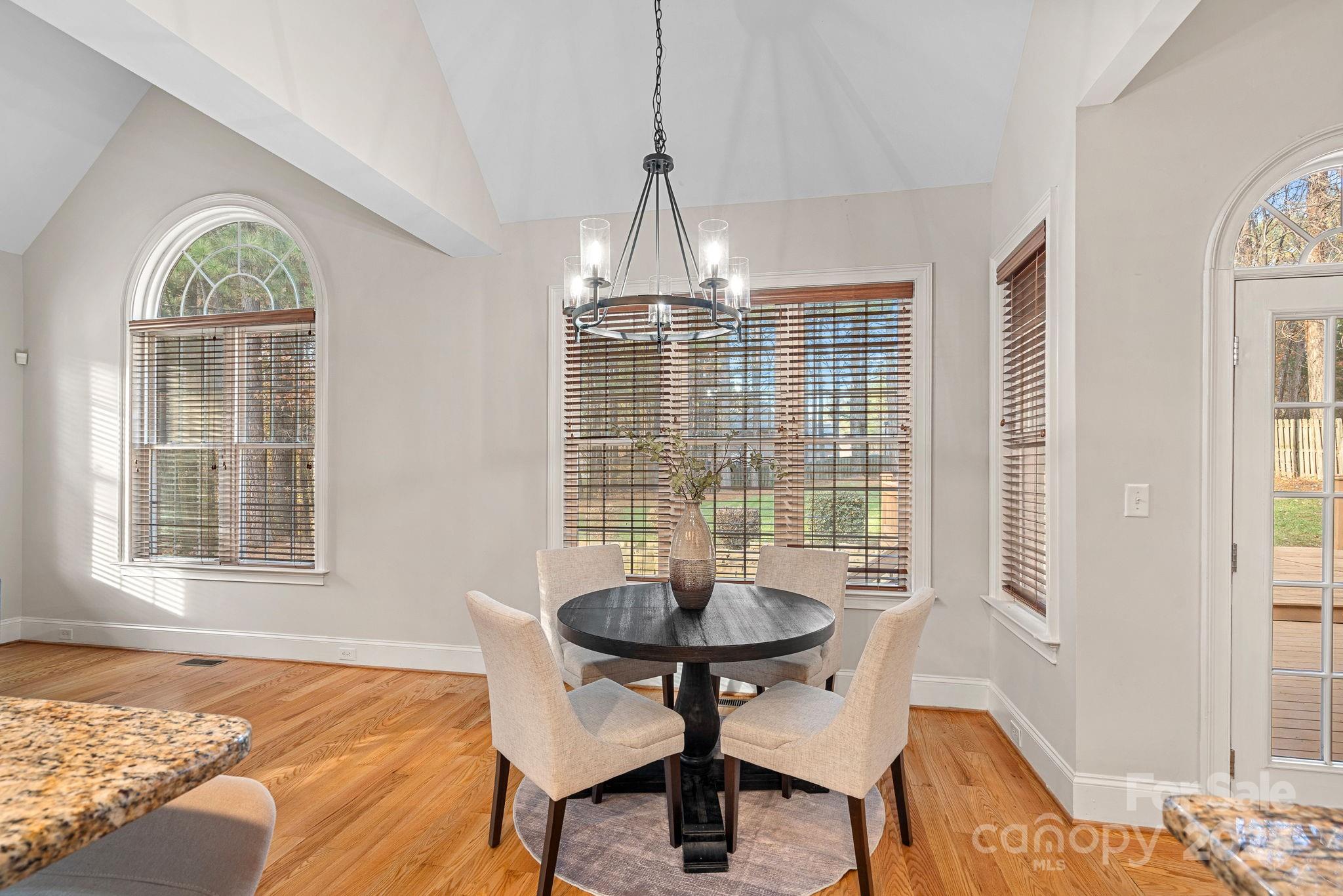 255 Honeysuckle Creek Loop