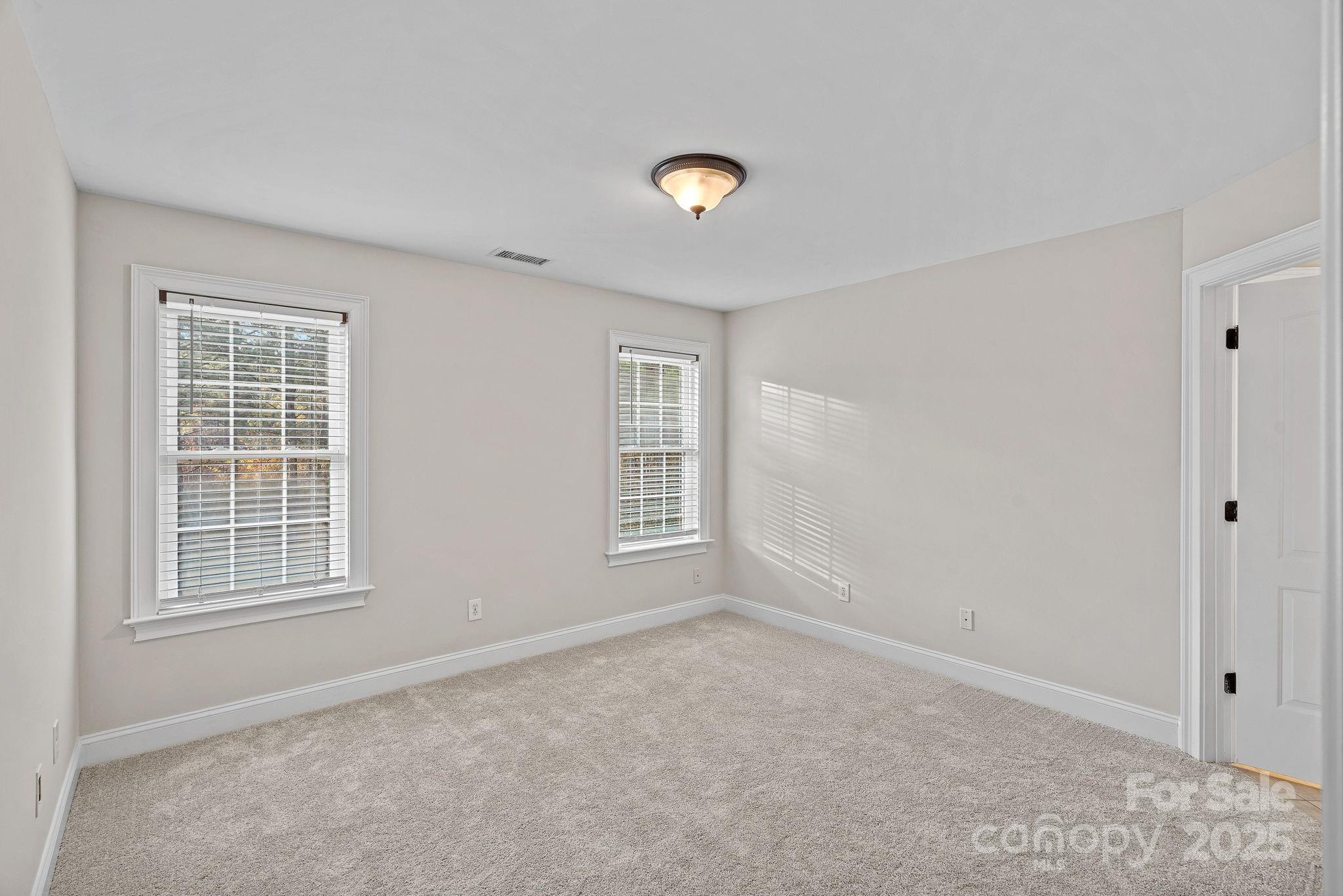 255 Honeysuckle Creek Loop