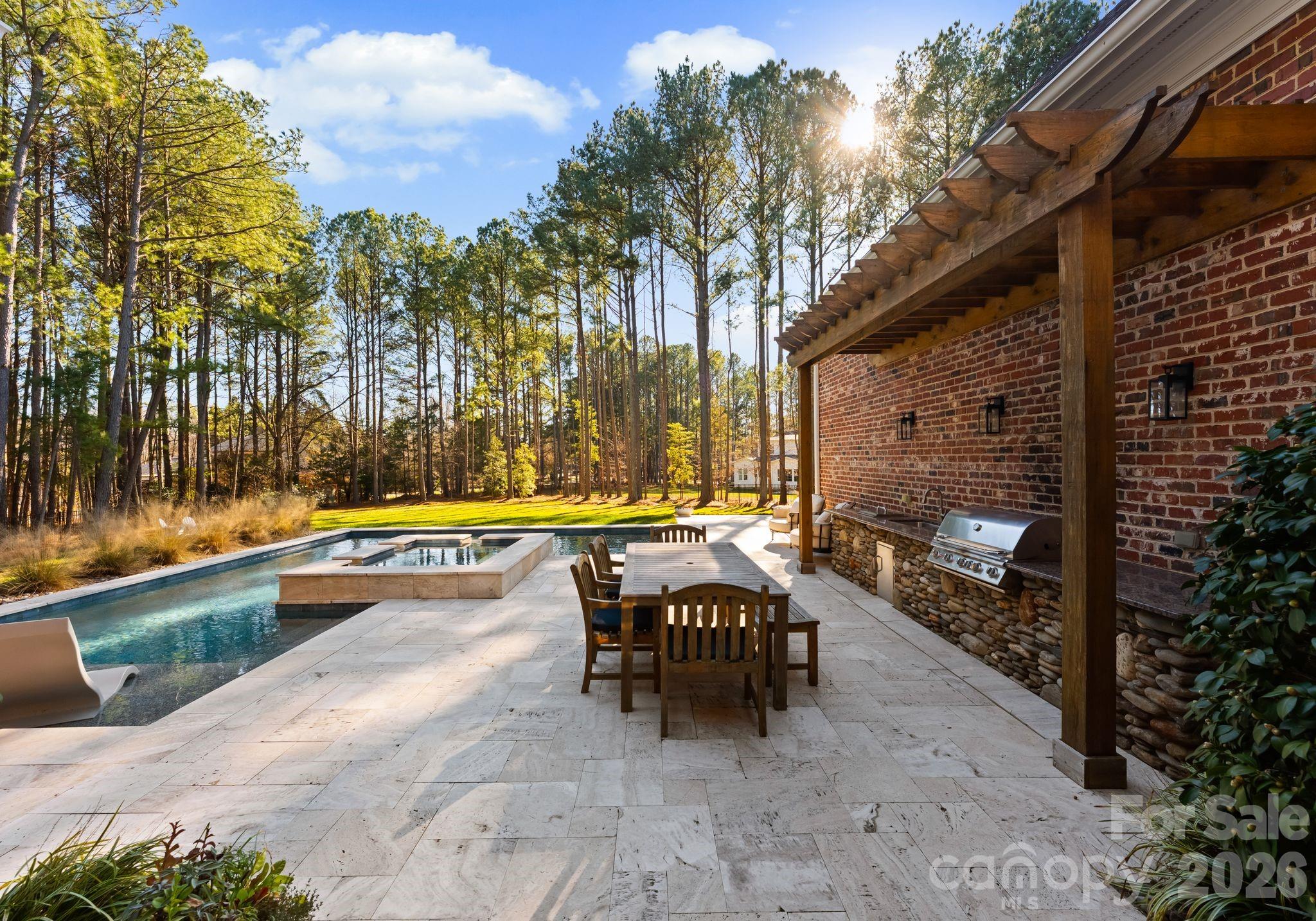 106 Gammon Point Court