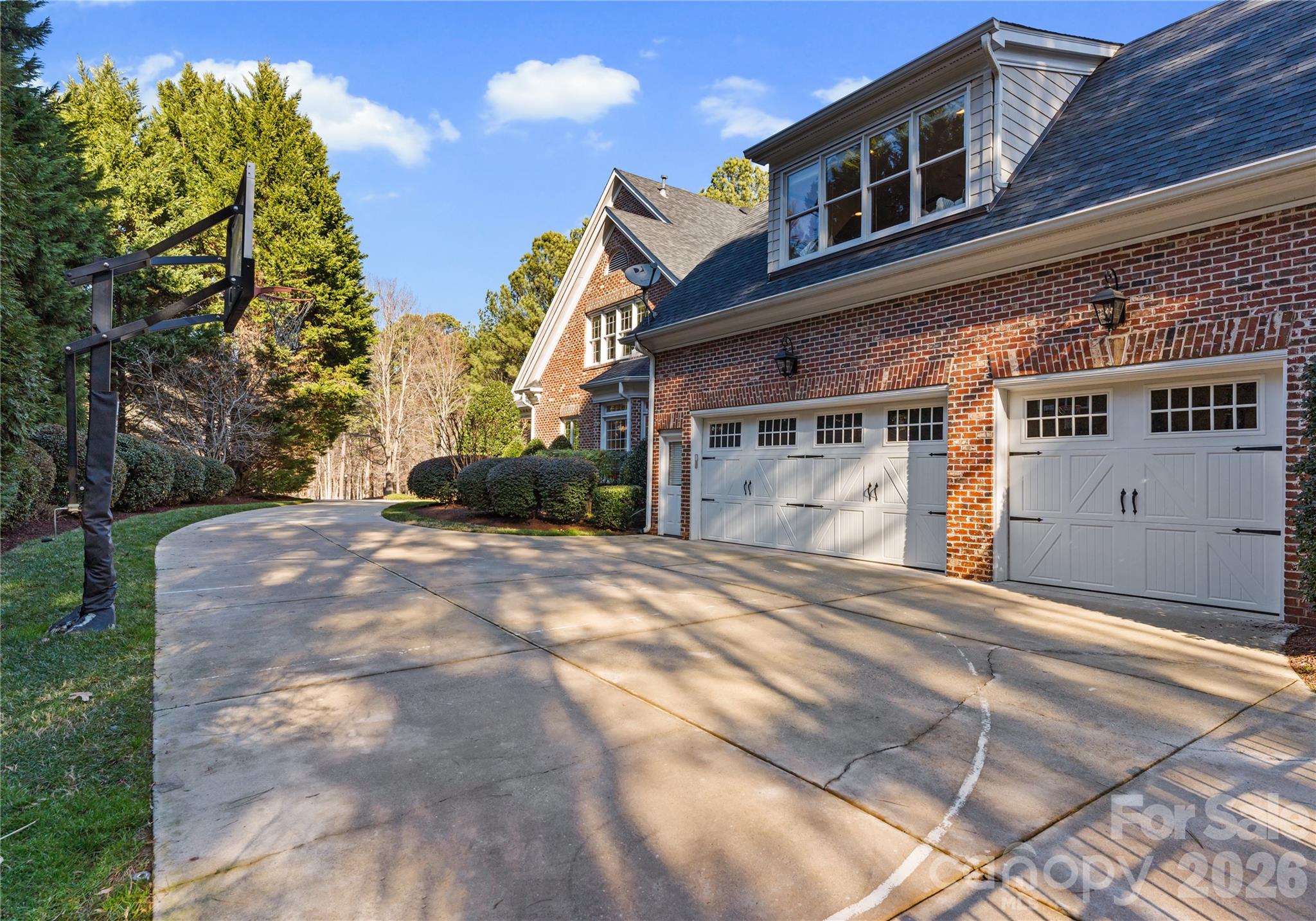 106 Gammon Point Court