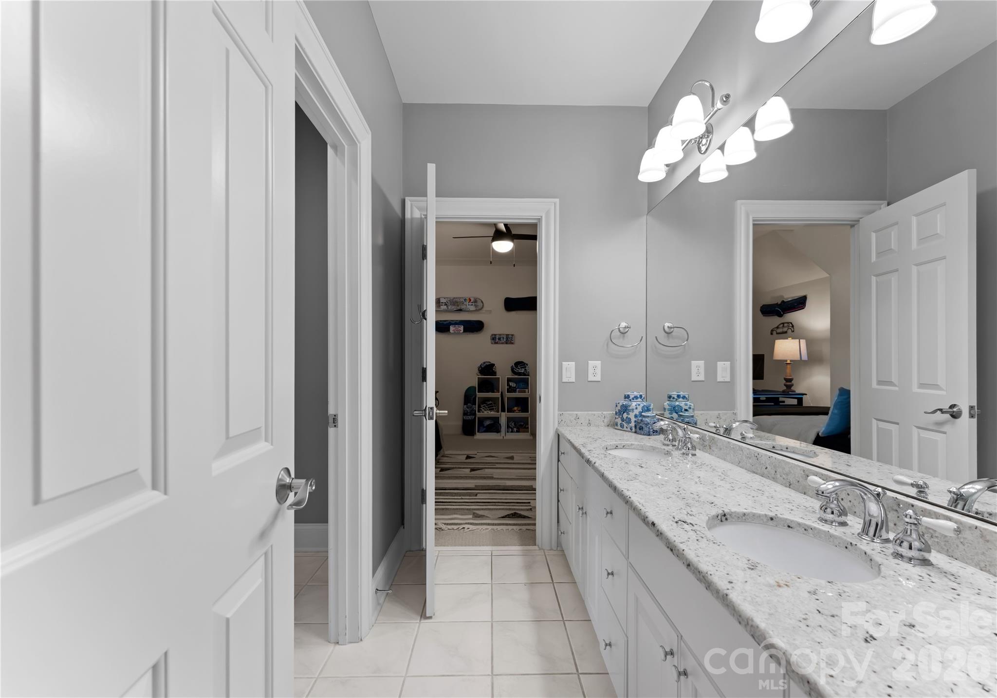 106 Gammon Point Court