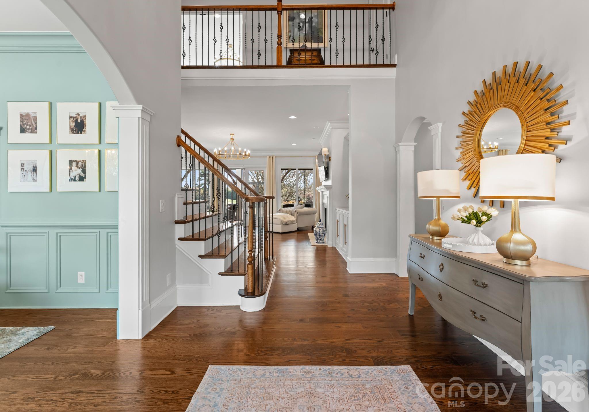 201 Cape Cod Way