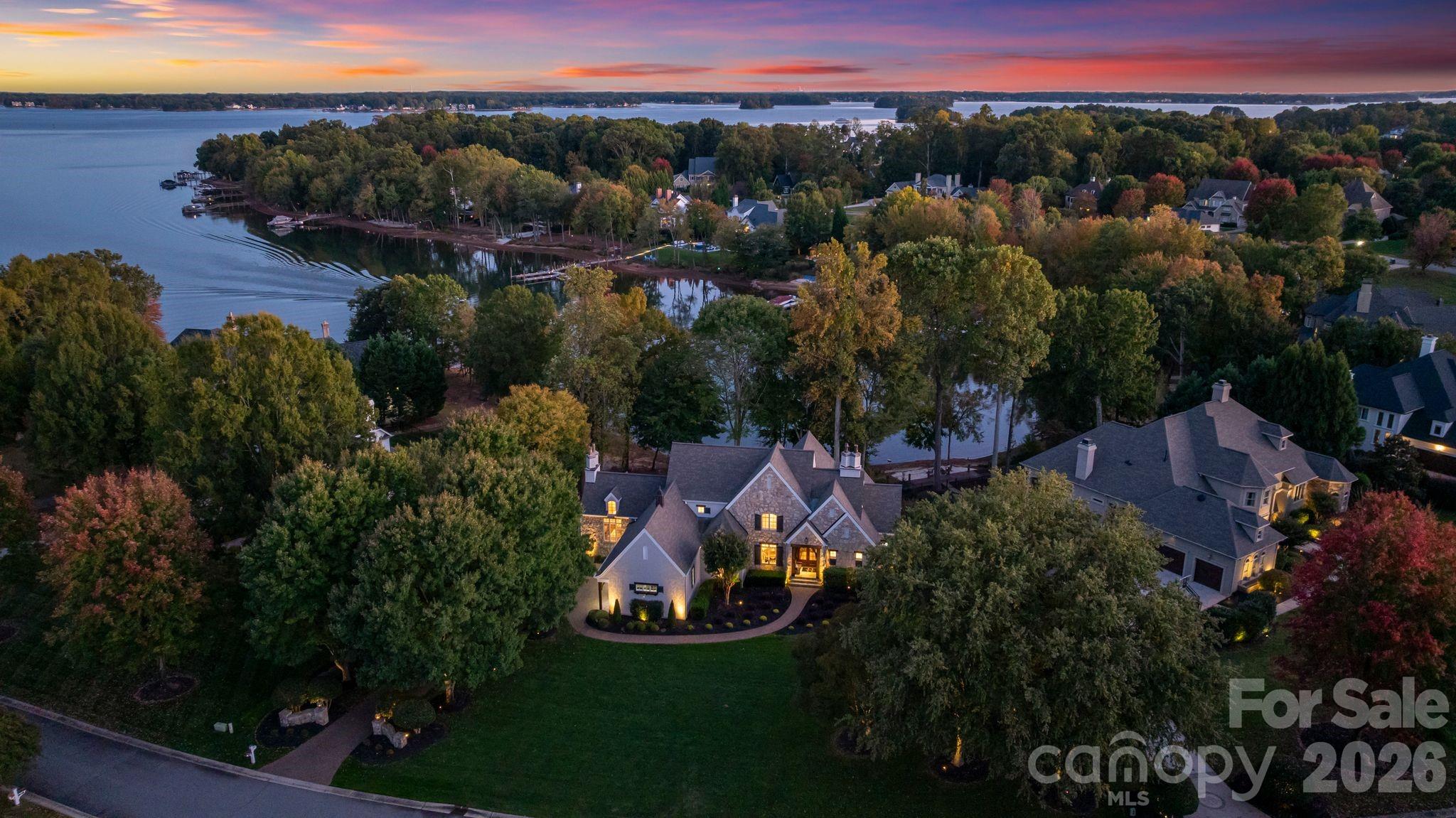 190 Cape Cod Way