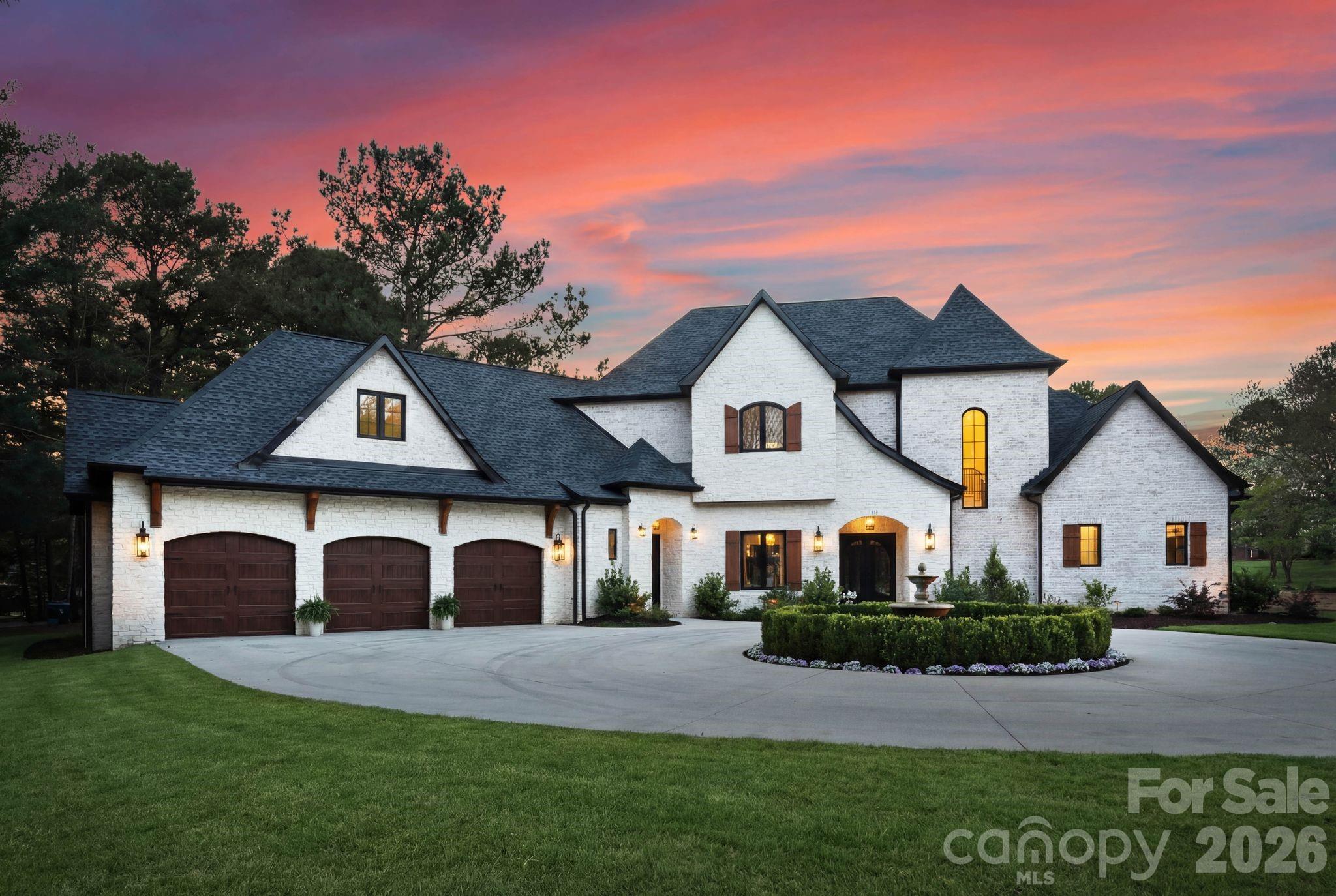 152 Forum Drive