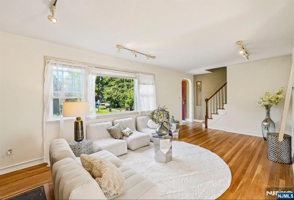 28 Johnson Avenue