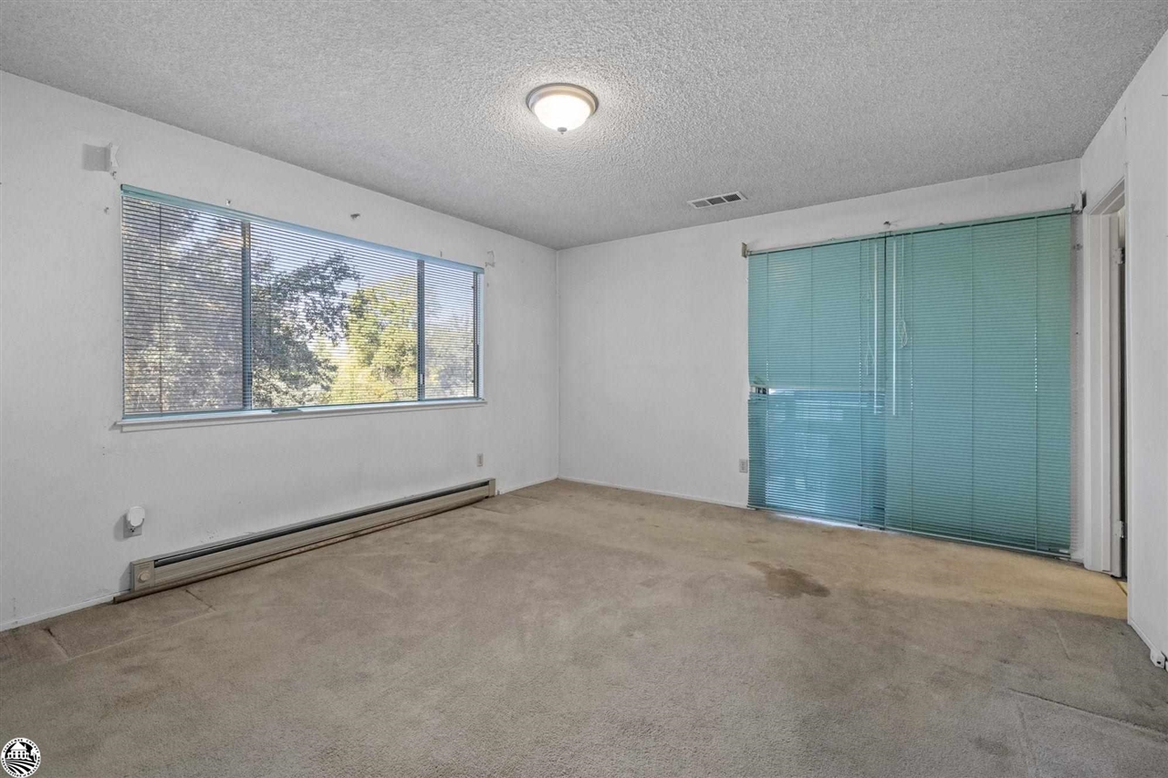 17886 Black Bart Dr.