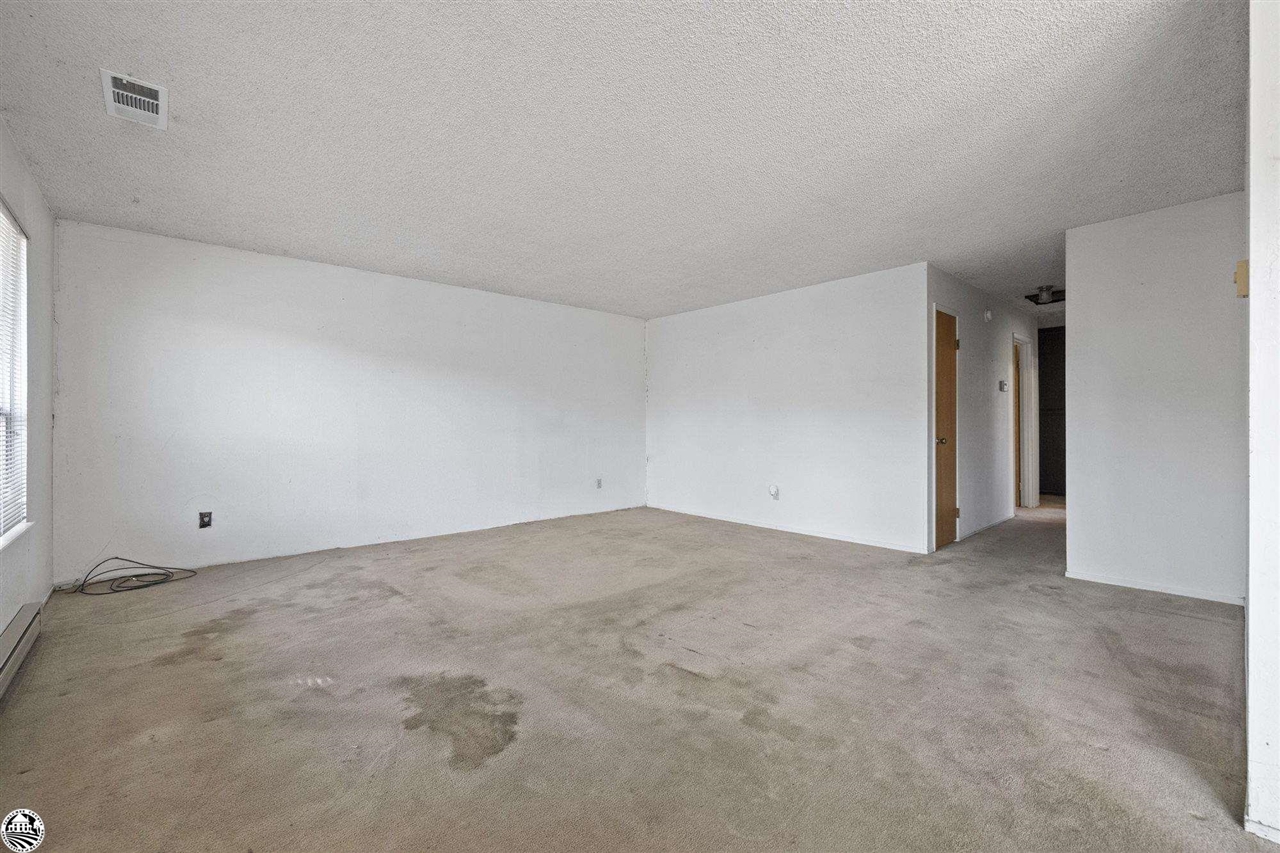 17886 Black Bart Dr.