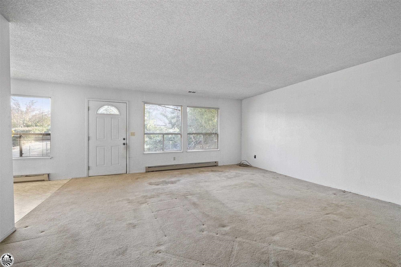17886 Black Bart Dr.