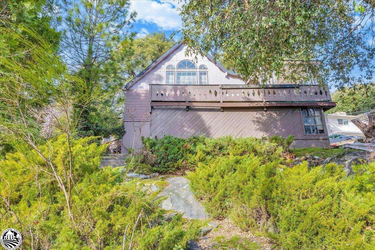 16538 Creekside
