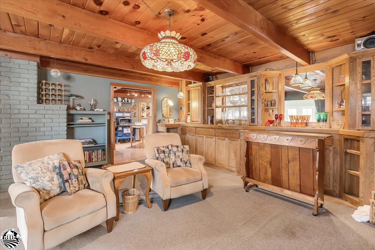 16538 Creekside