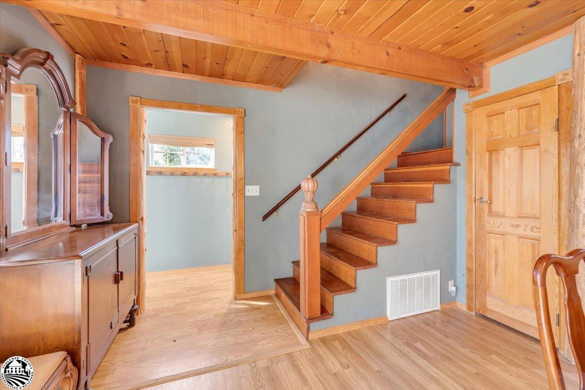 16538 Creekside