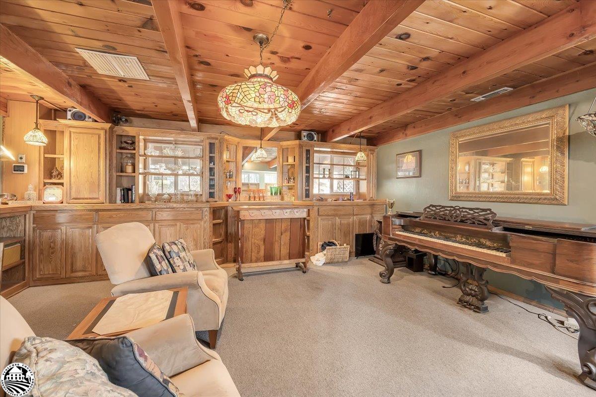 16538 Creekside