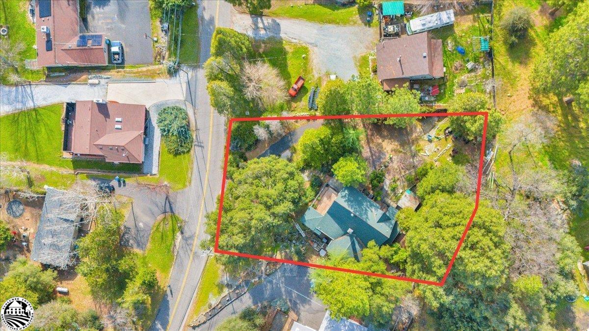 16538 Creekside