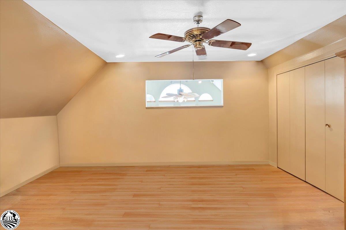 16538 Creekside
