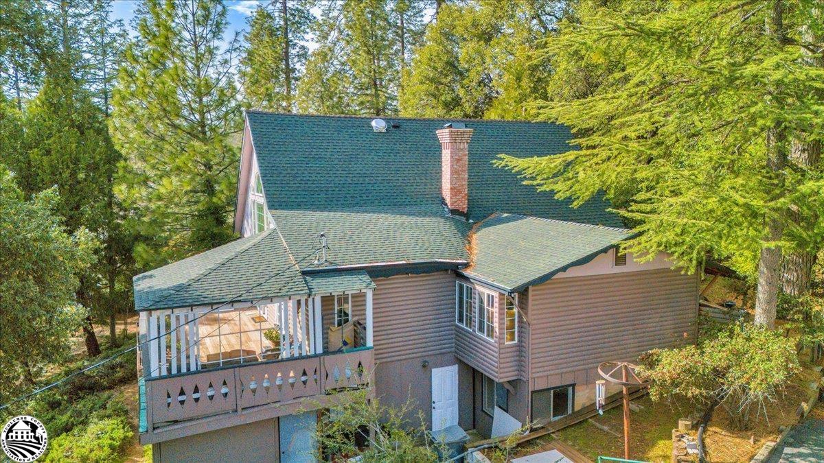 16538 Creekside