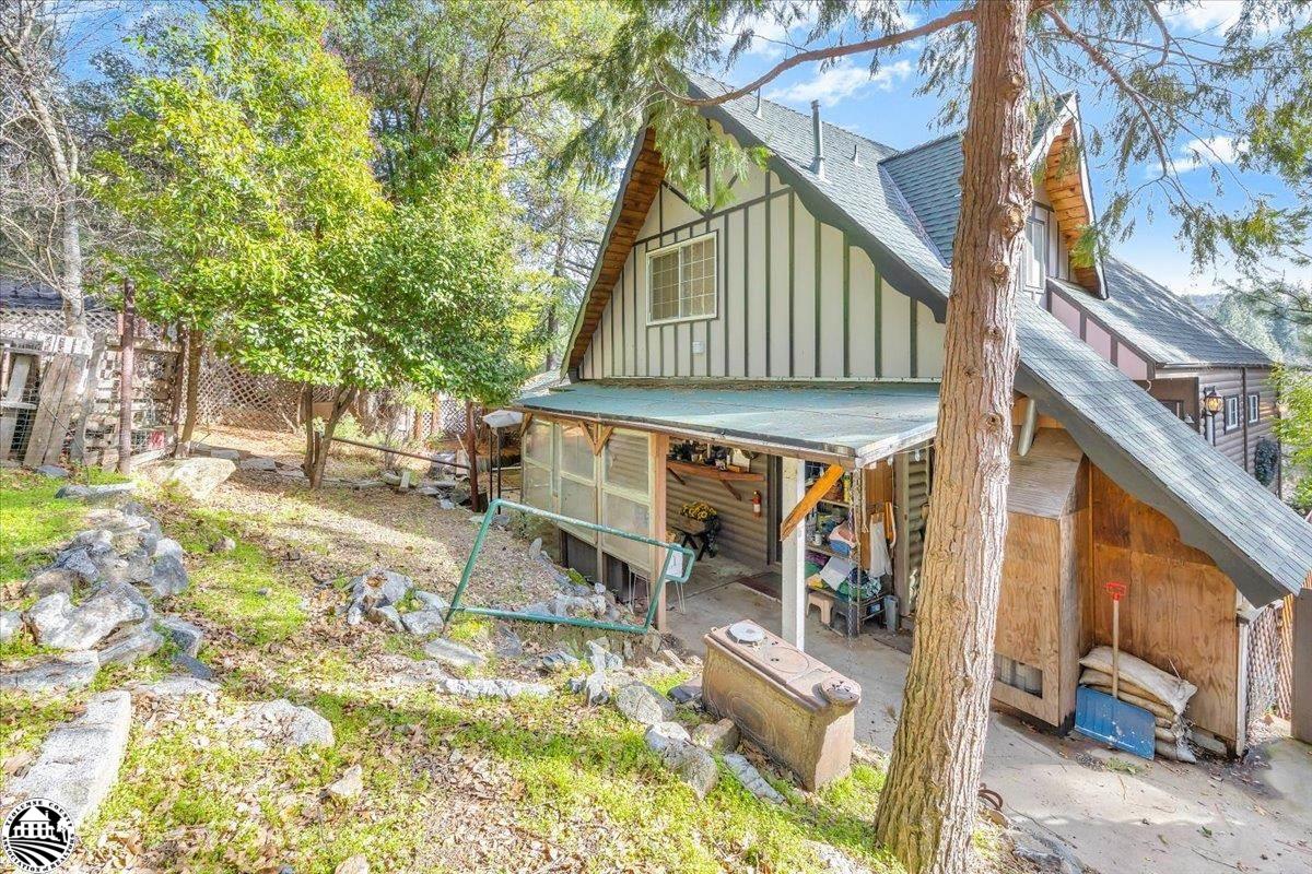 16538 Creekside