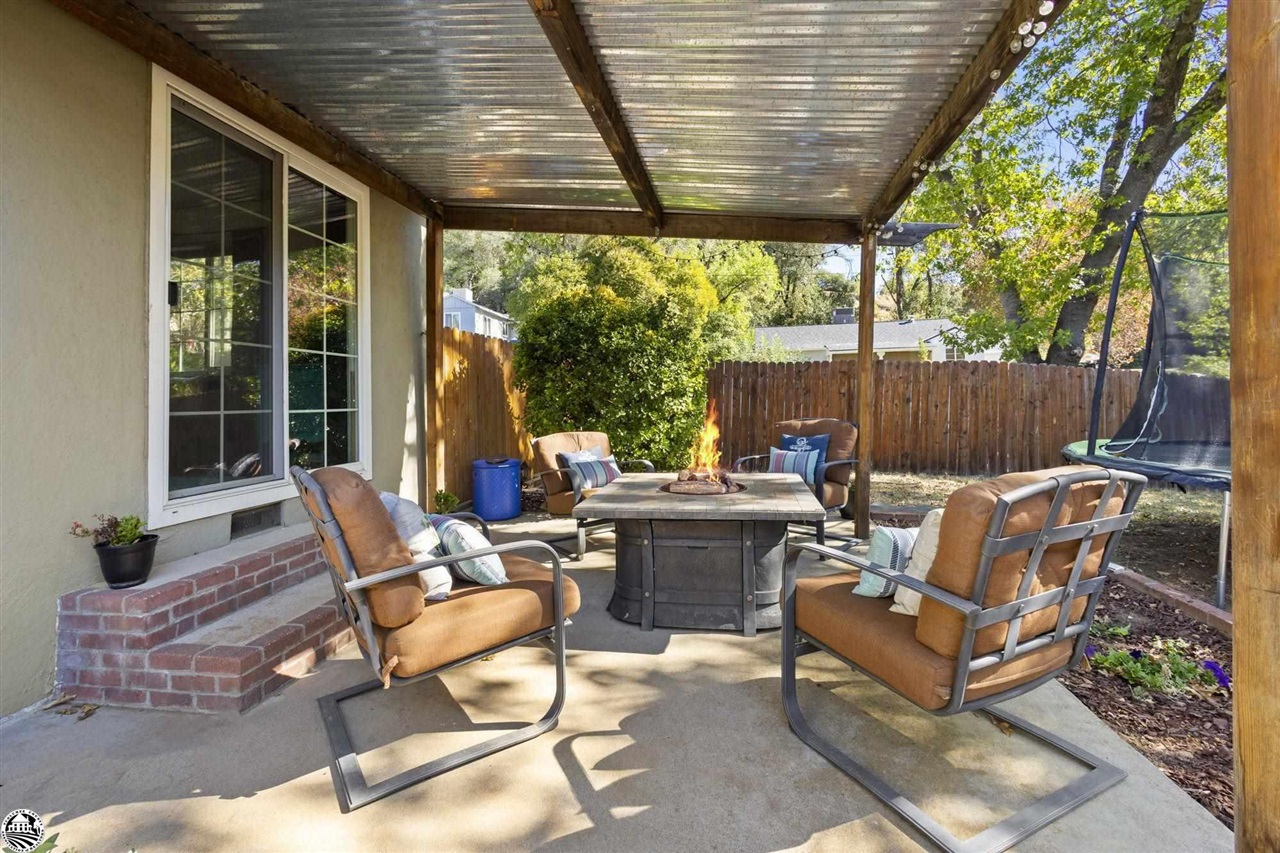 11245 Circle Dr.