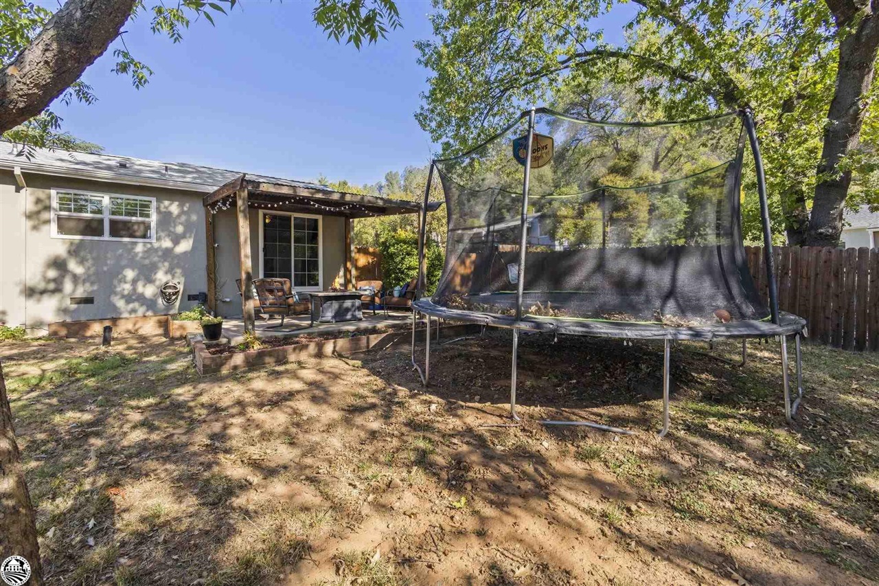 11245 Circle Dr.