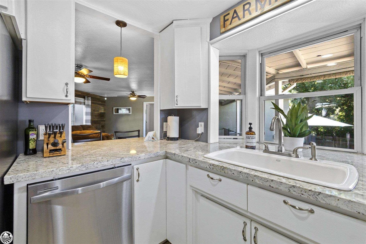 11245 Circle Dr.