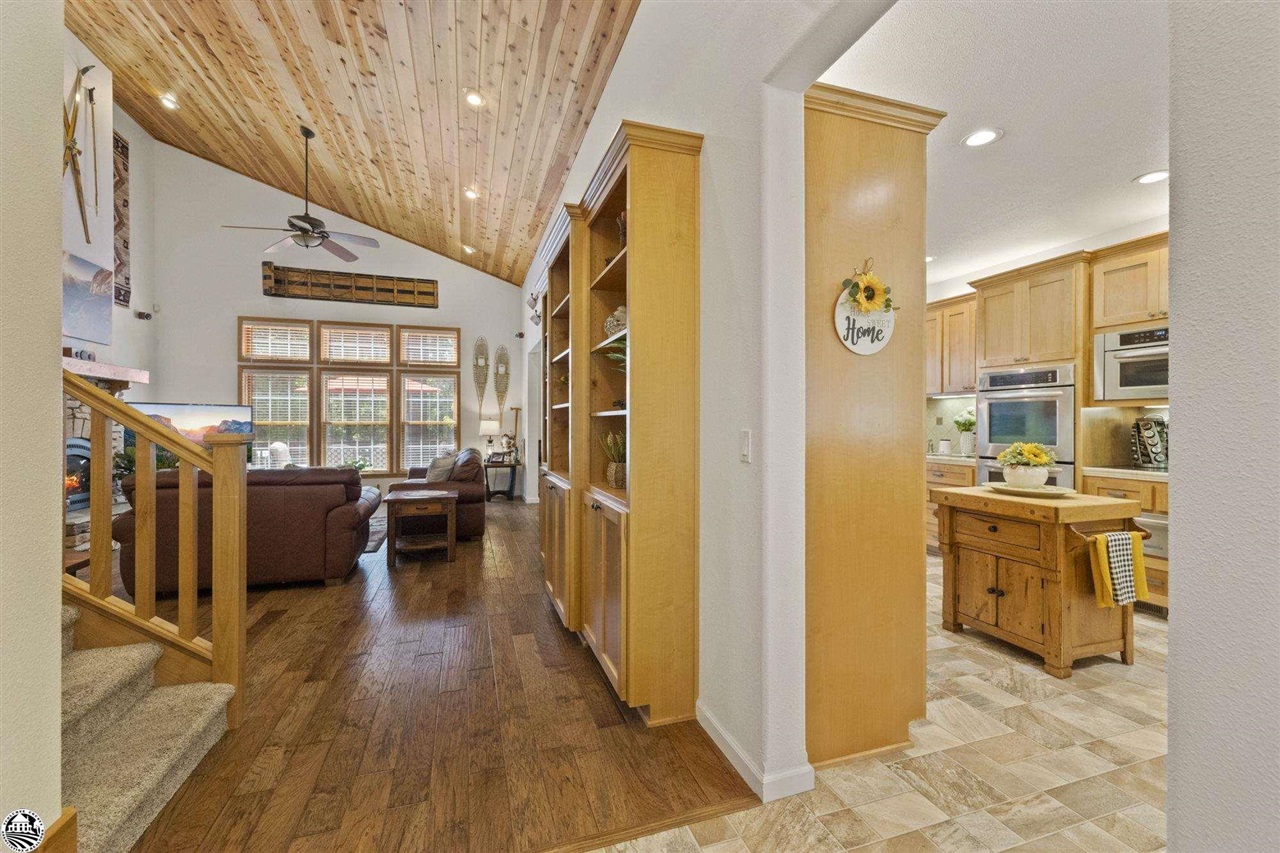 24100 White Fir Dr.