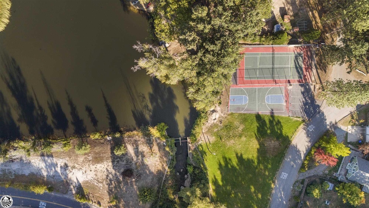 21049 Niagara River Dr.