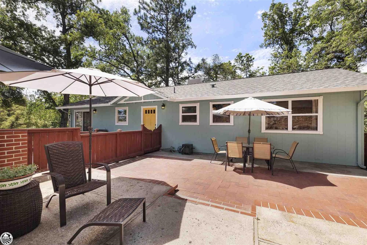 21049 Niagara River Dr.
