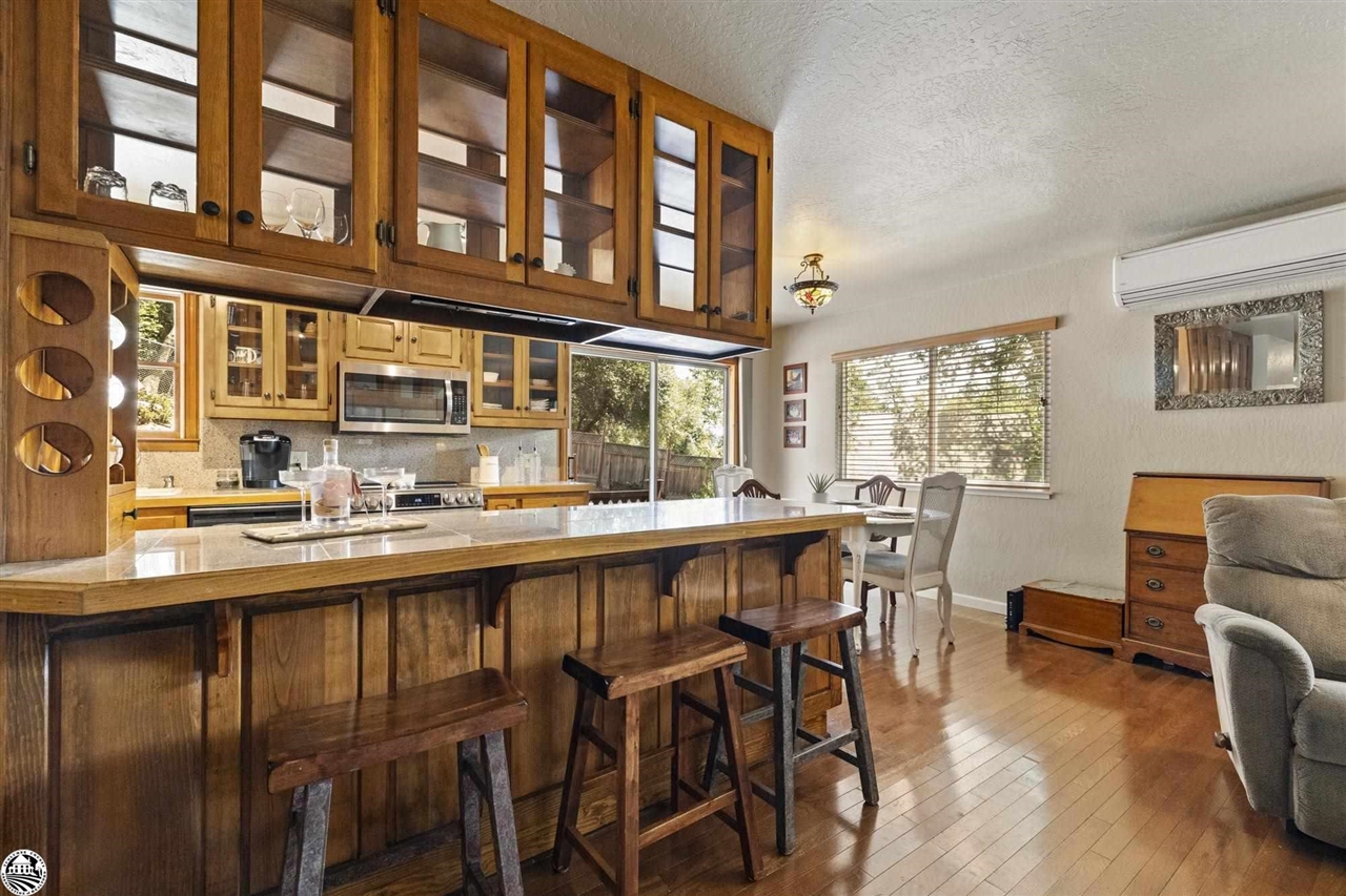 21049 Niagara River Dr.