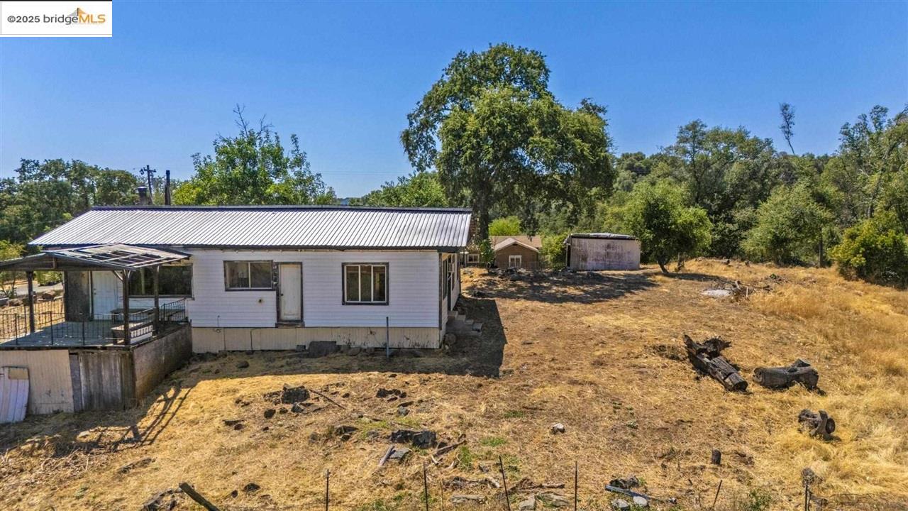 11042 Campo Seco Rd.
