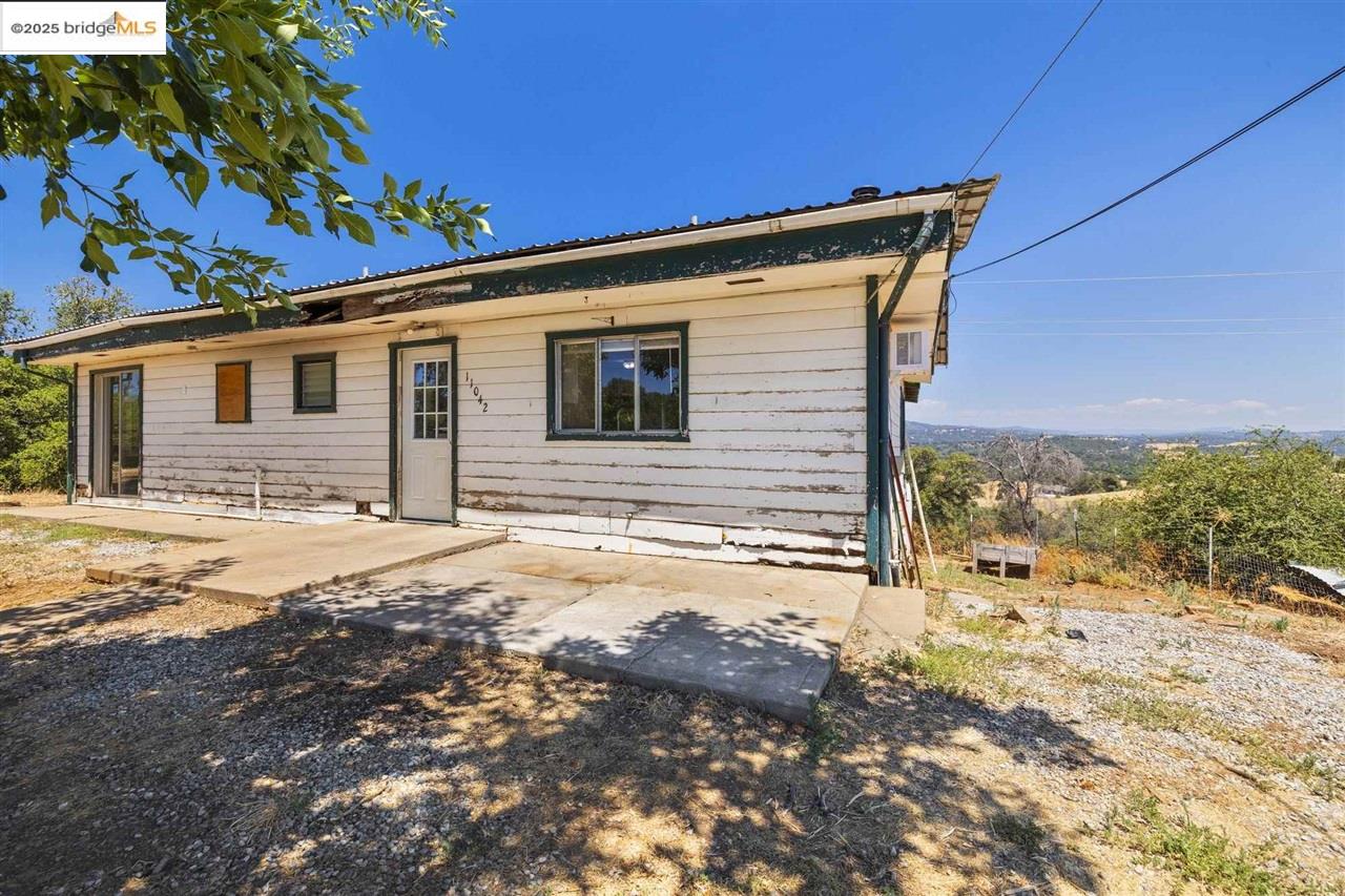 11042 Campo Seco Rd.