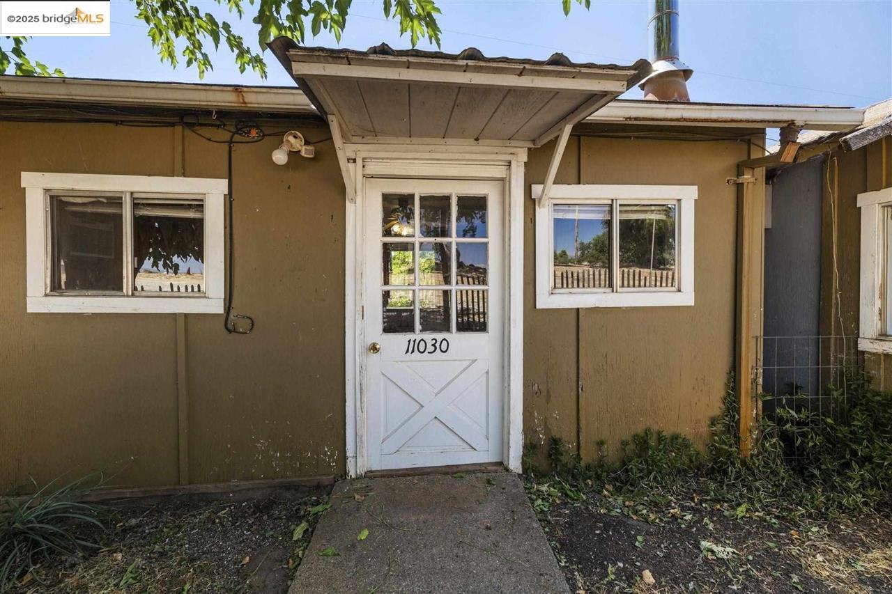 11042 Campo Seco Rd.