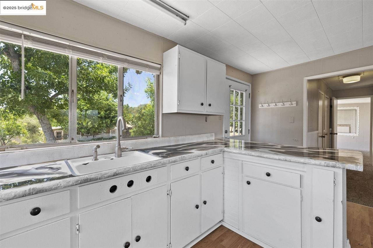 11042 Campo Seco Rd.
