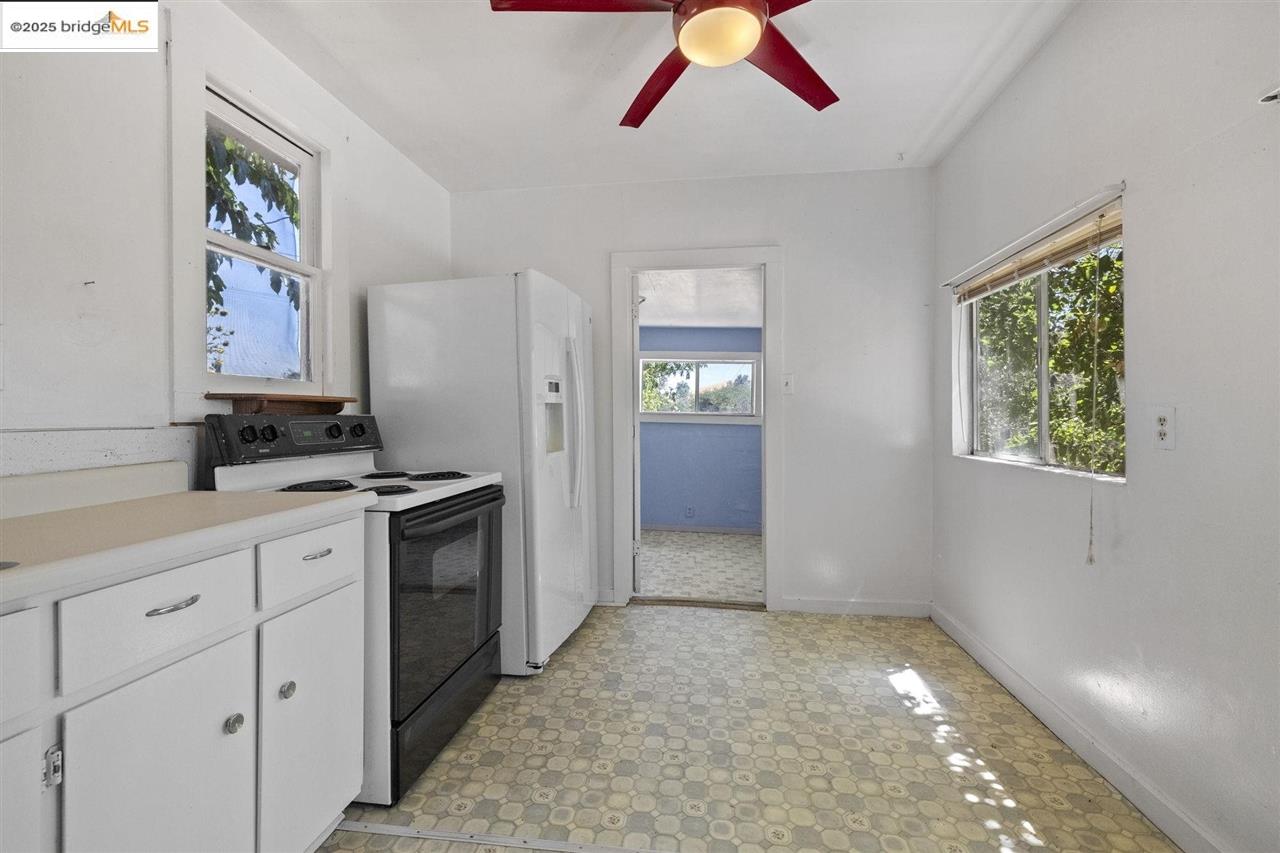 11042 Campo Seco Rd.