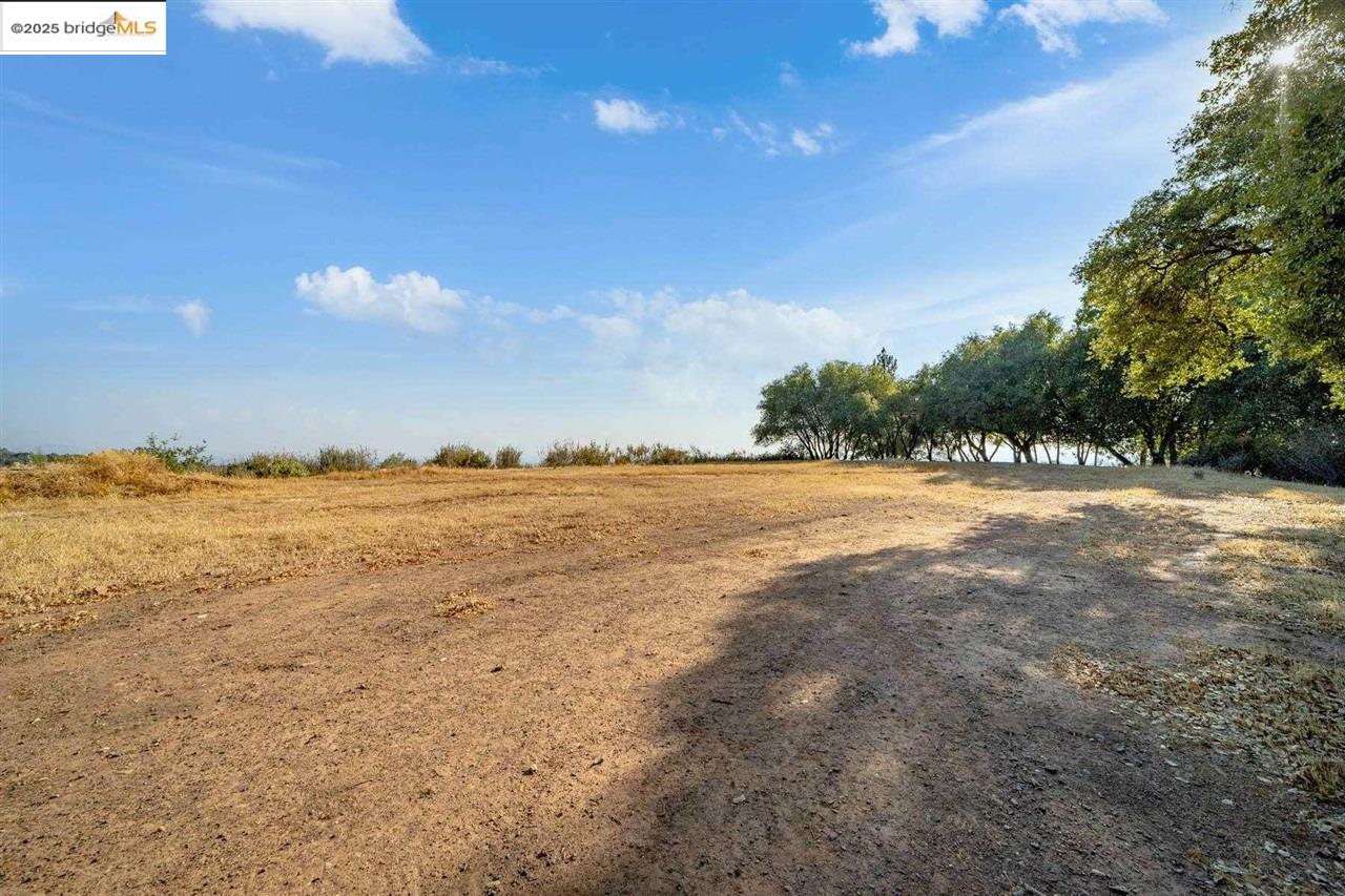 Lot 2 Sunshine Hill Rd.