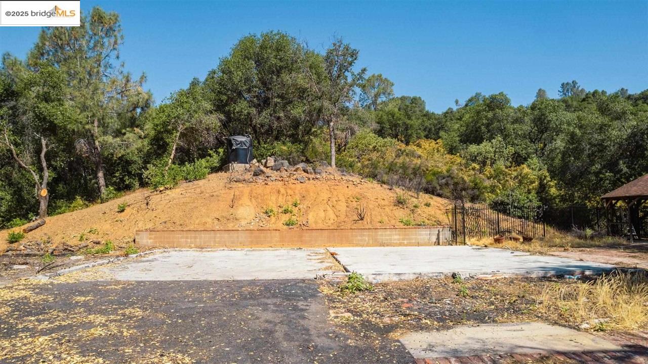22475 Fortuna Mine Rd.