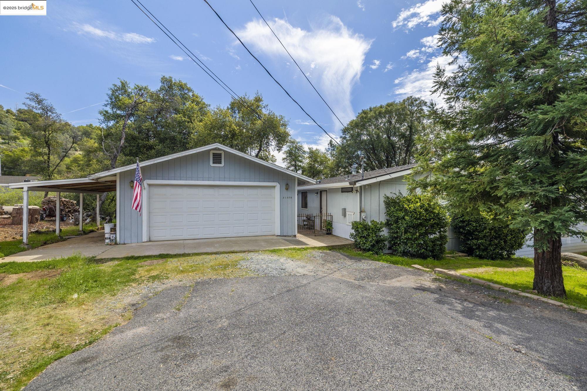 21079 Rainier Ct