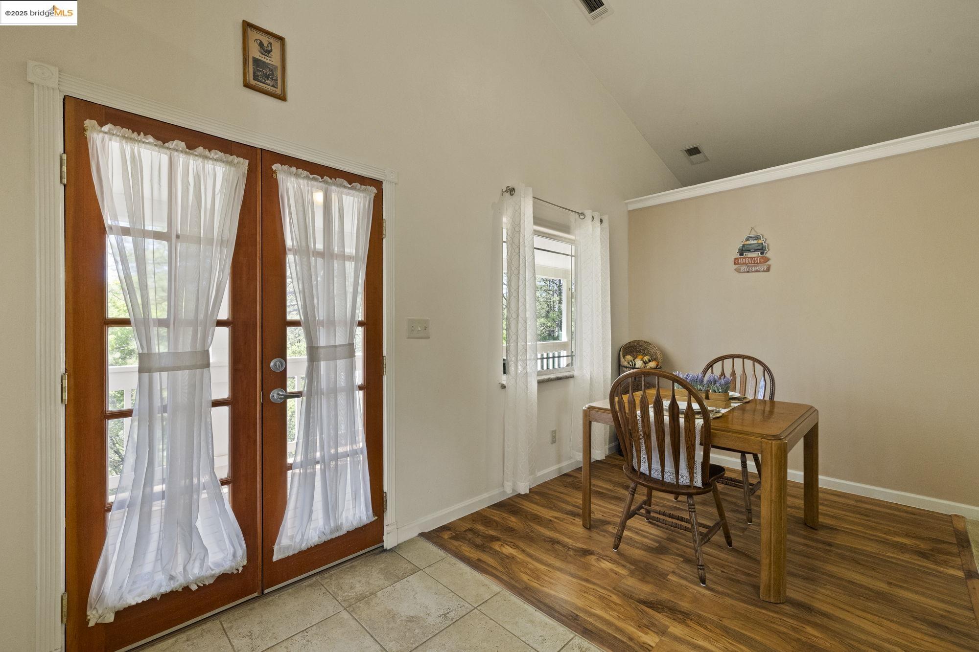 21895 Sawmill Flat Rd
