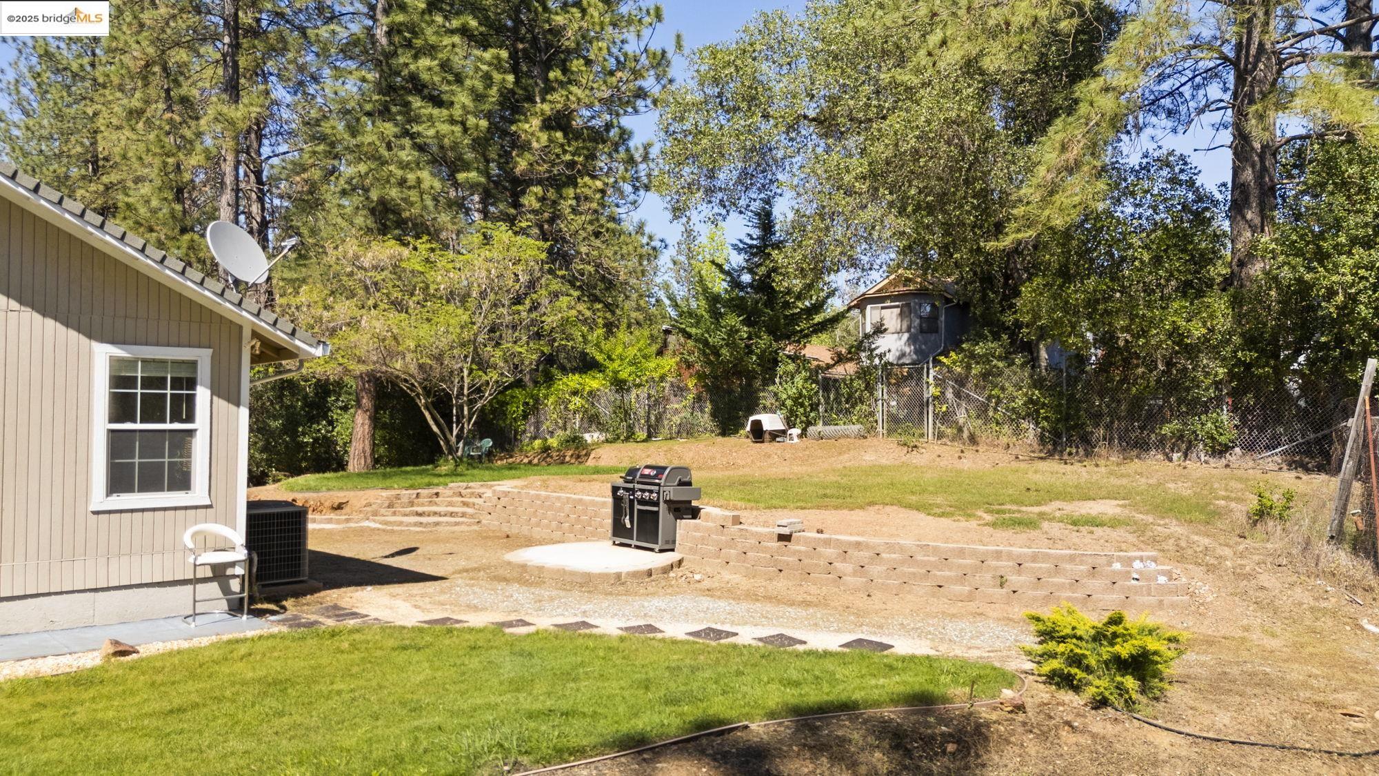 21895 Sawmill Flat Rd