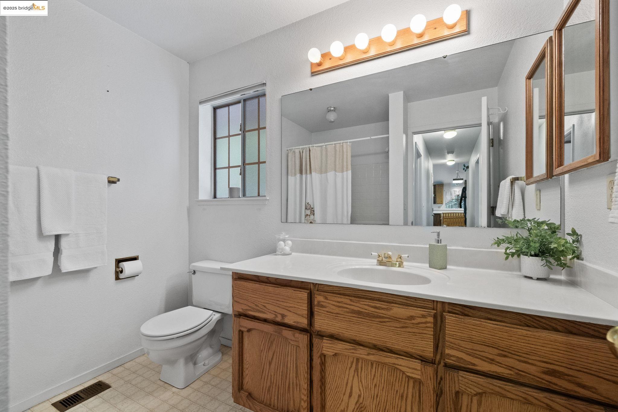 21517 Crystal Falls Drive