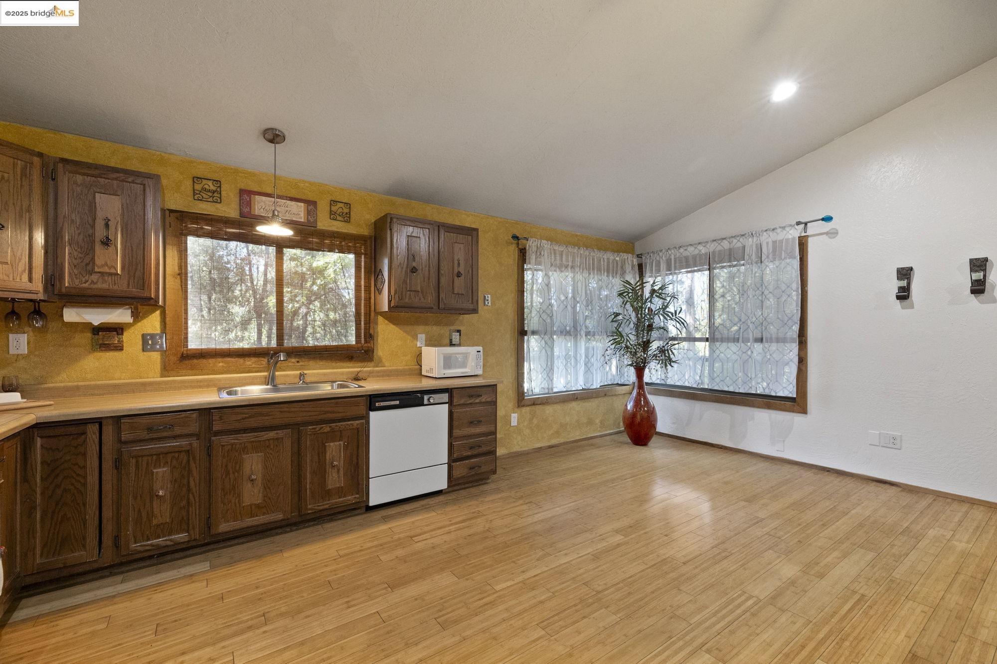 20569 Ponderosa Way