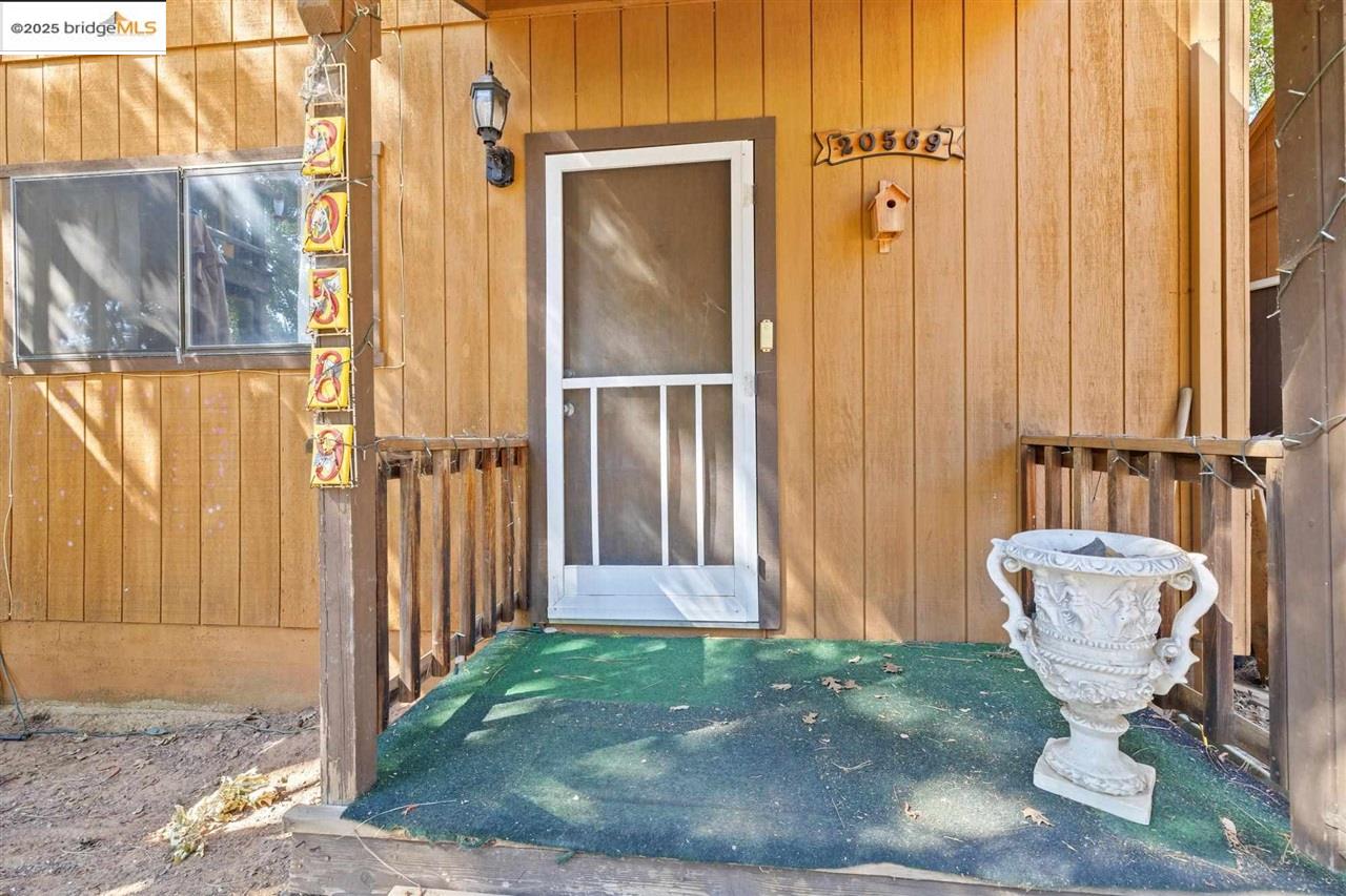 20569 Ponderosa Way