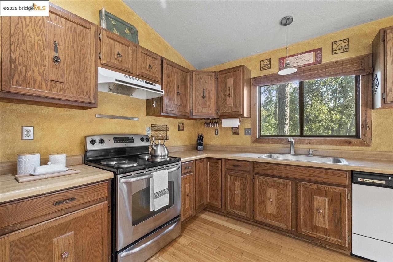 20569 Ponderosa Way