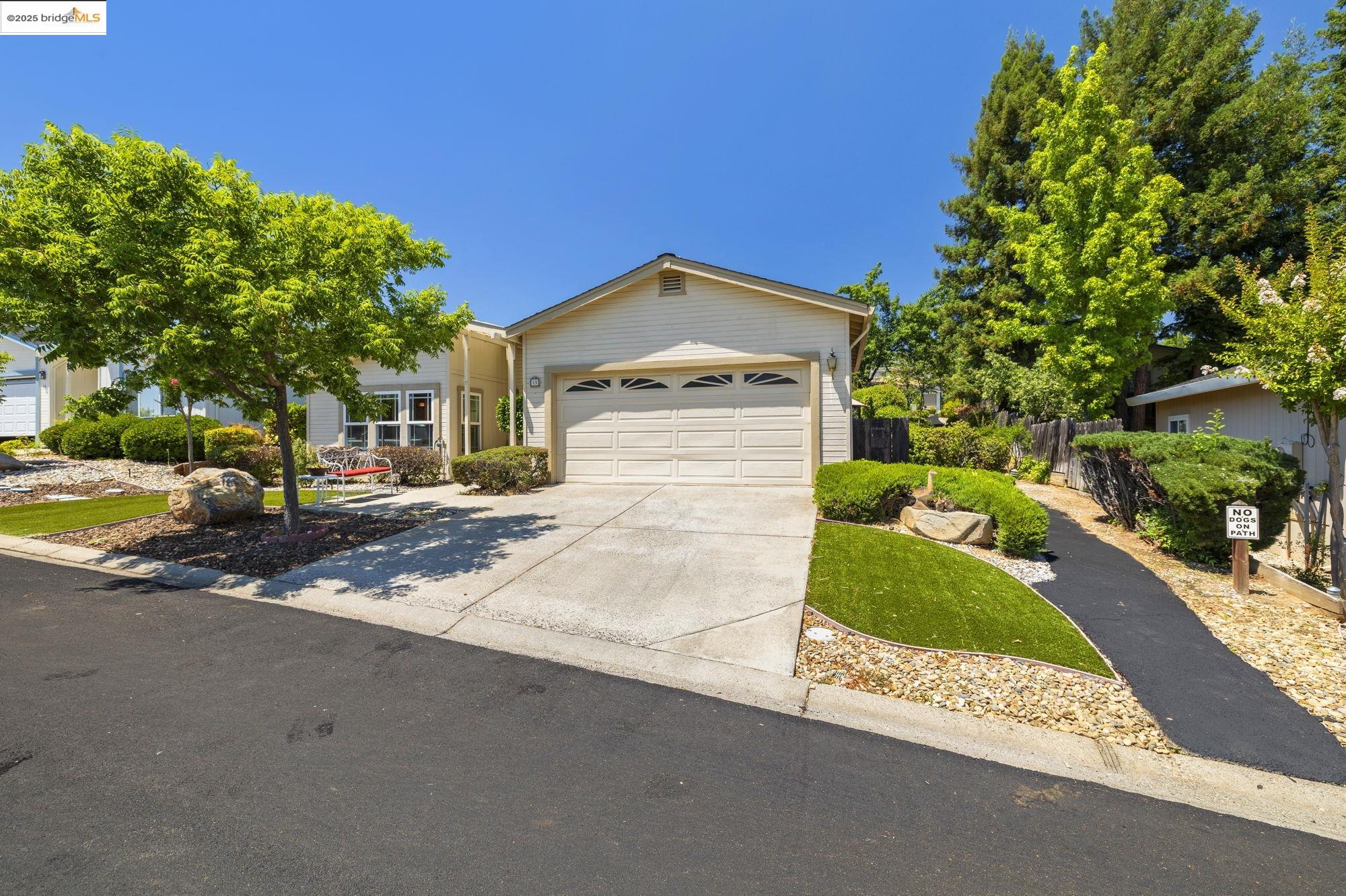 12700 Red Maple Cir SPC 15