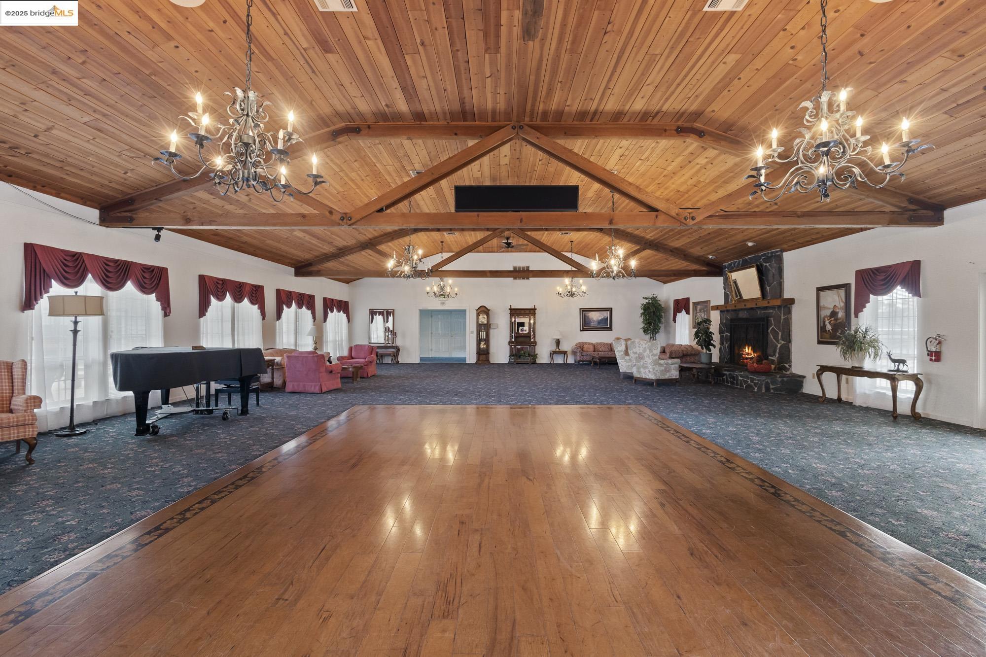 12700 Red Maple Cir SPC 15