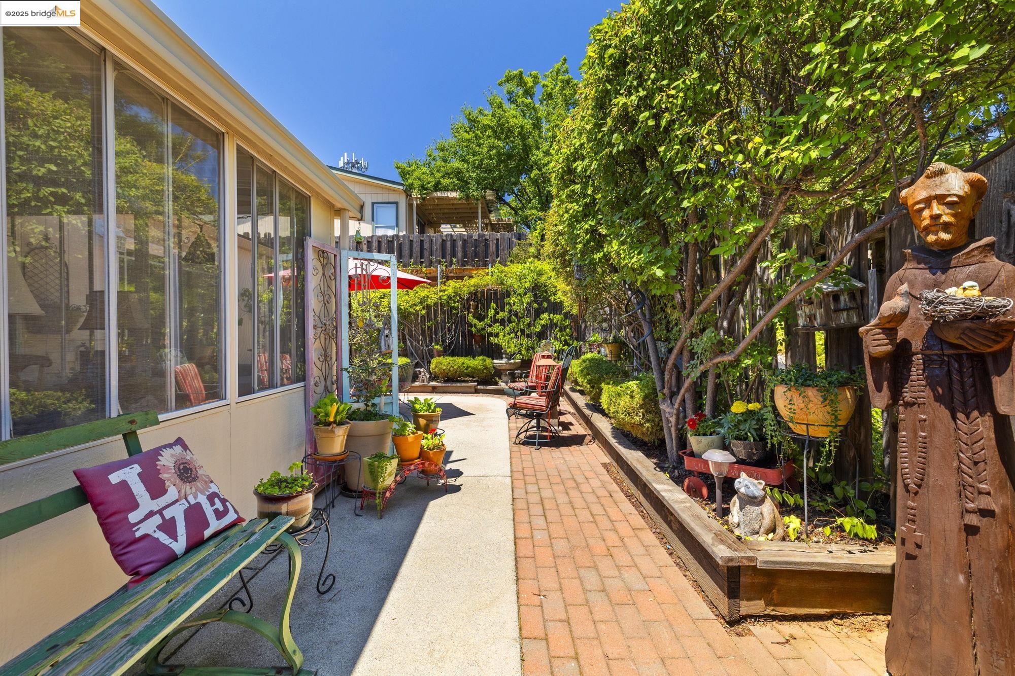 12700 Red Maple Cir SPC 15