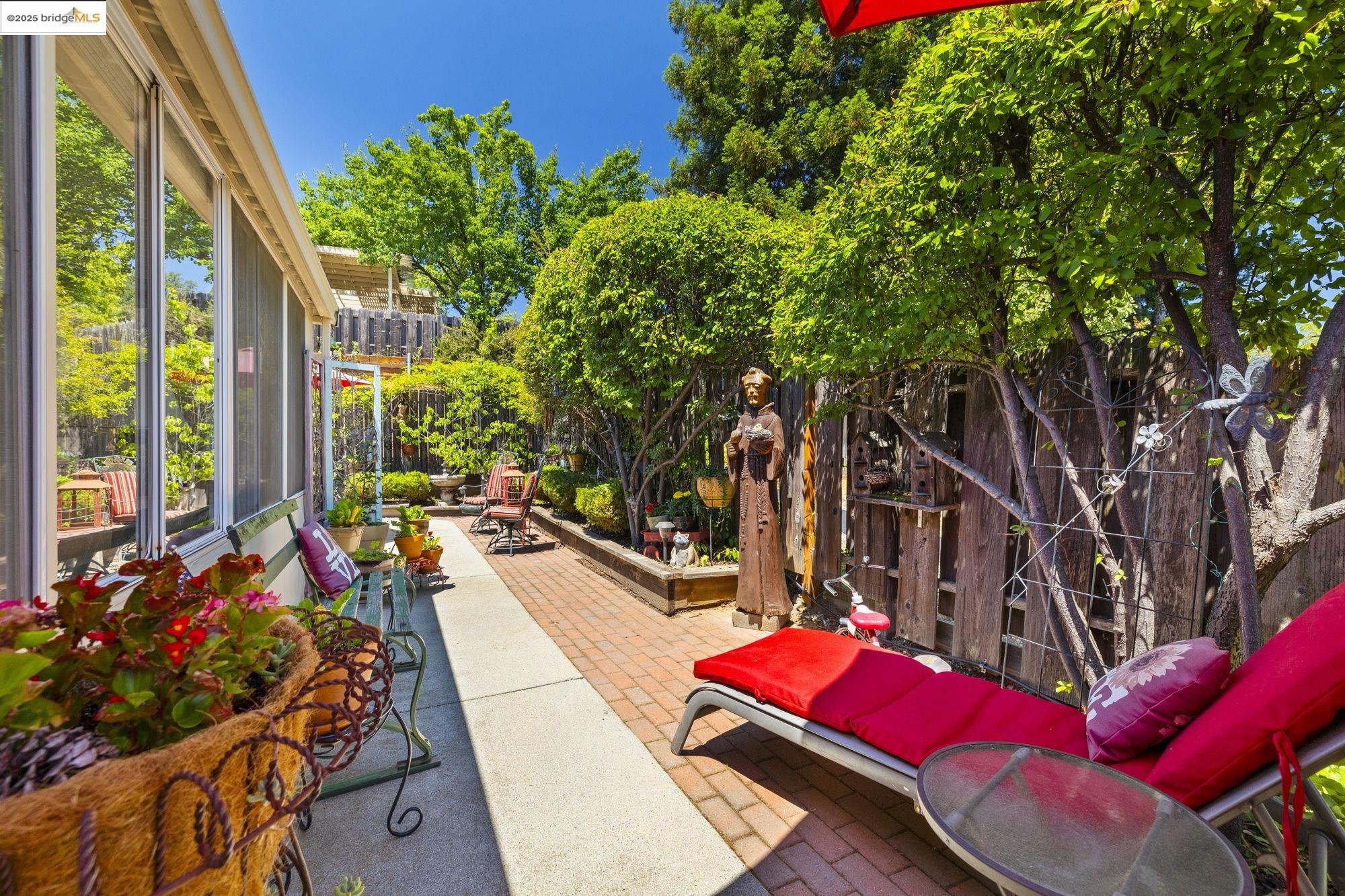 12700 Red Maple Cir SPC 15