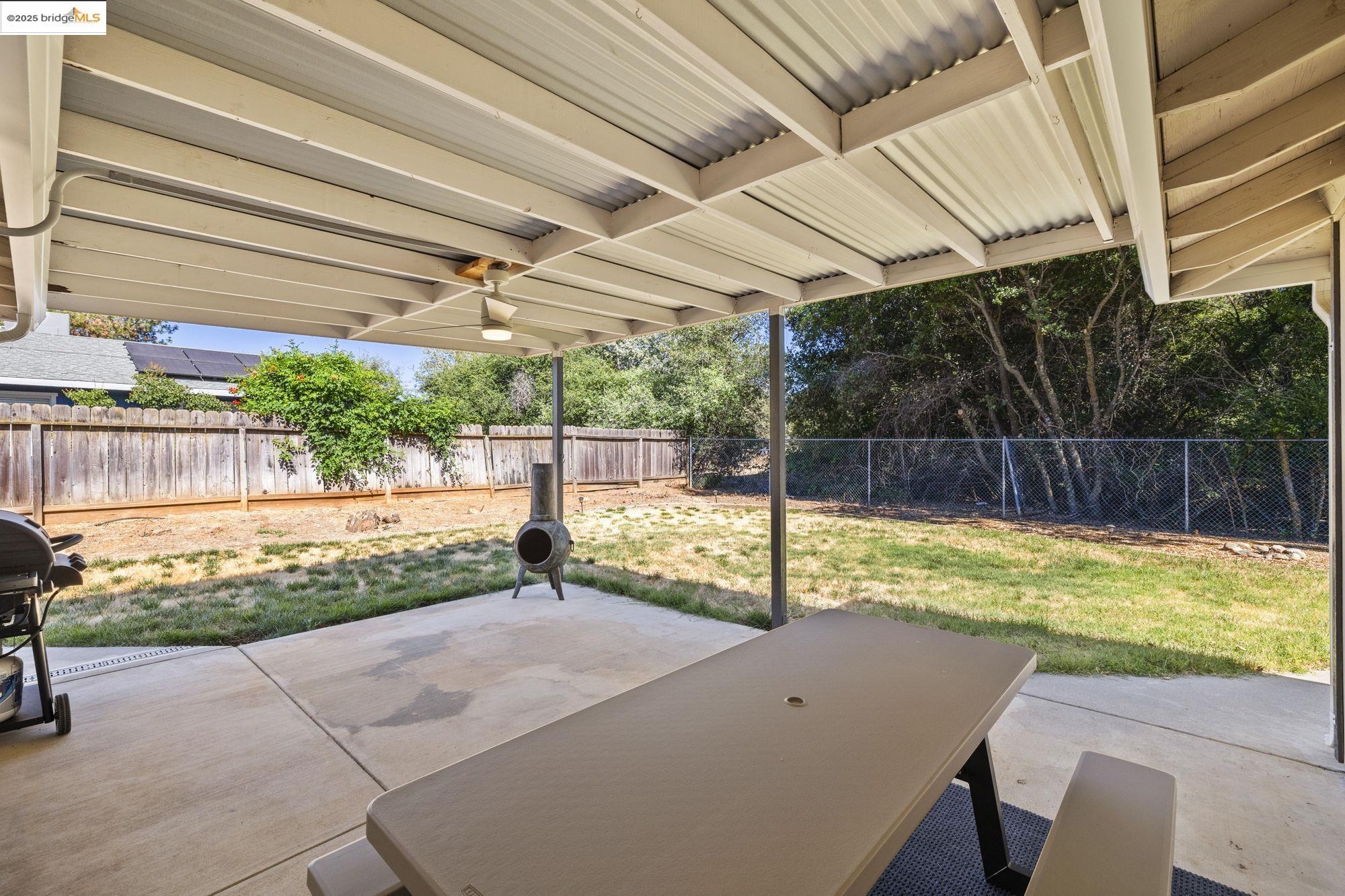 10855 Robinwood Ln
