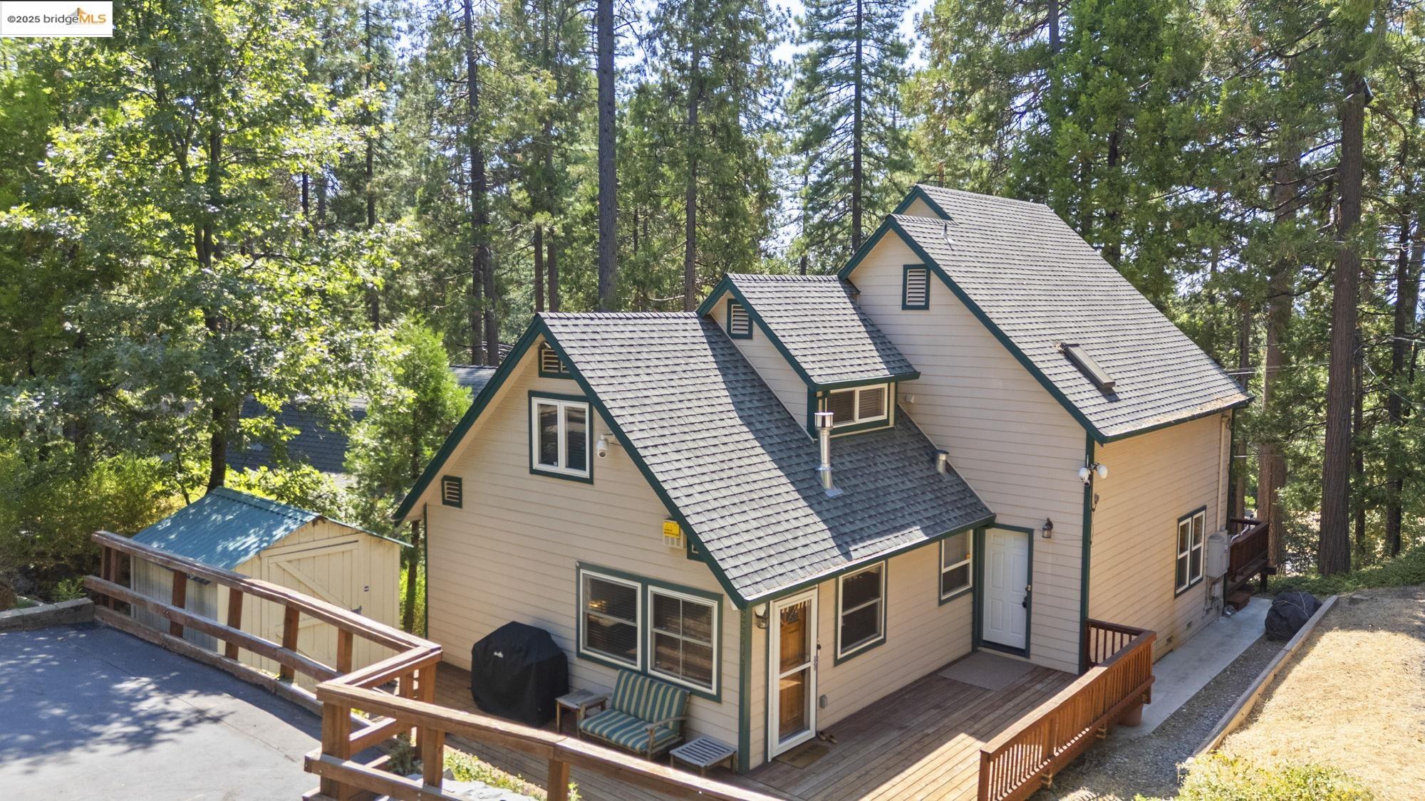 22912 Sierra Dr